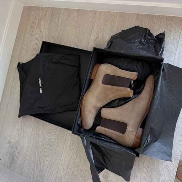 BRAND NEW IN BOX Saint Laurent Tan Suede Boots SUEDE SOHO Mid heel leather - Picture 2 of 14